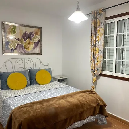 By Estrella Del Norte * Abades (Tenerife)