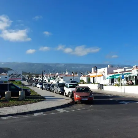 By Estrella Del Norte * Abades (Tenerife)